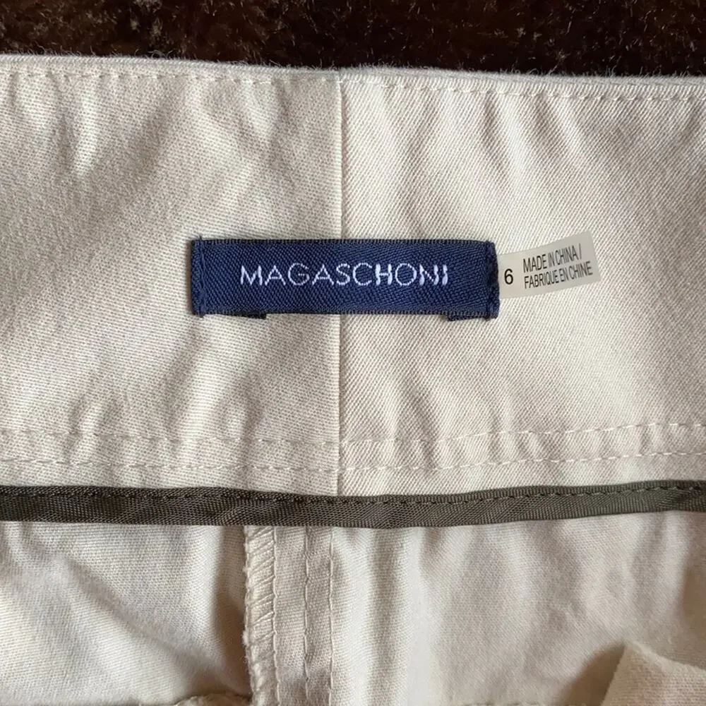 MAGASCHONI 6‎ Pale Khaki Linen/Cotton Capri Pants, Pristine Condition